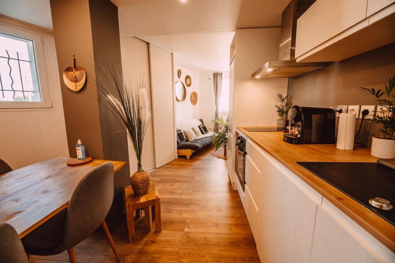 La Casa Bali Lägenhet Irigny Exteriör bild